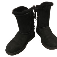 Ugg Australia Ankle boots Suede in Black