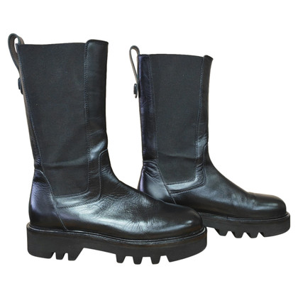 Furla Boots Leather in Black