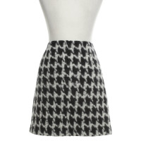 Strenesse Blue Felt skirt with houndstooth pattern