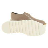 Stella McCartney Slipper/Ballerinas aus Leder in Taupe