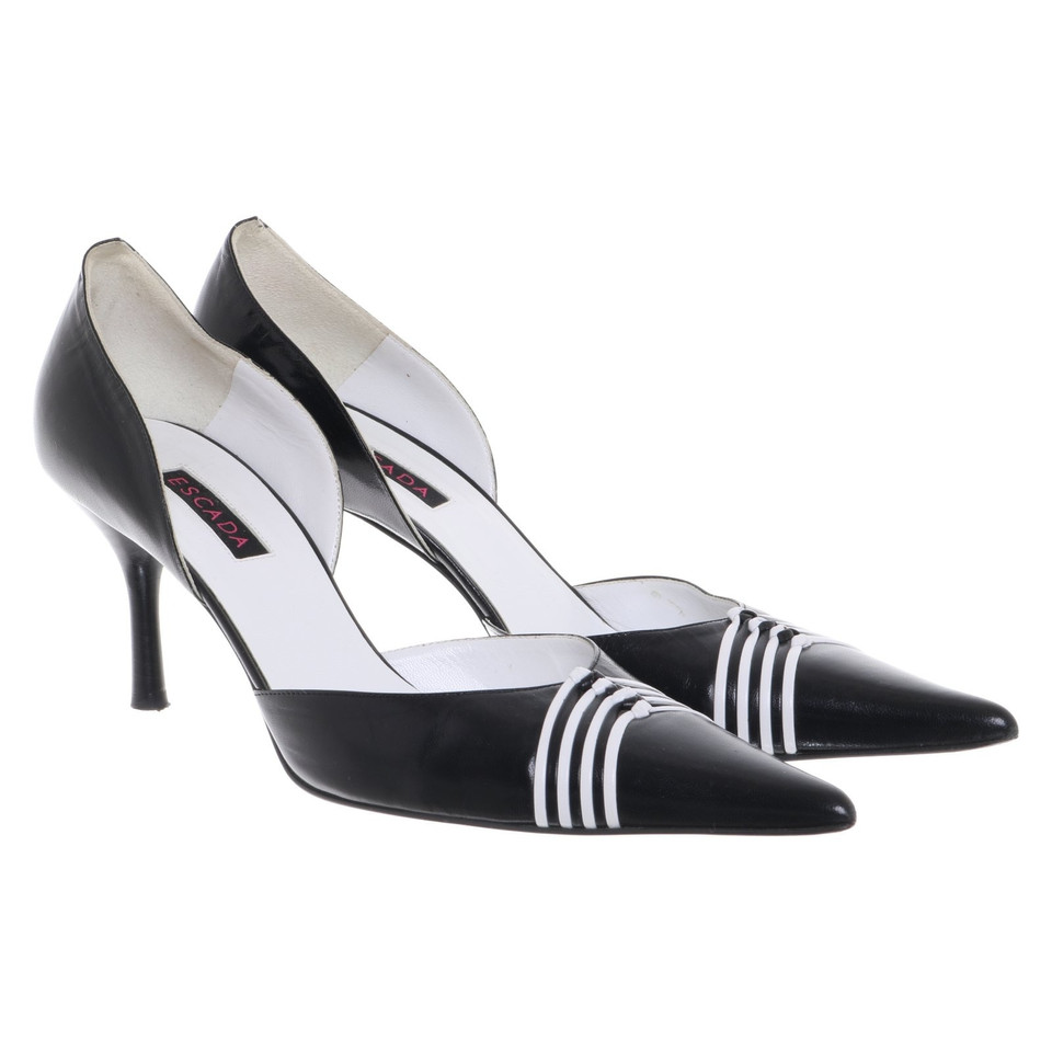 Escada pumps in zwart