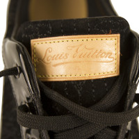 Louis Vuitton Sneaker in Black