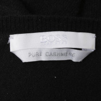 Hugo Boss Cashmere sweater in black