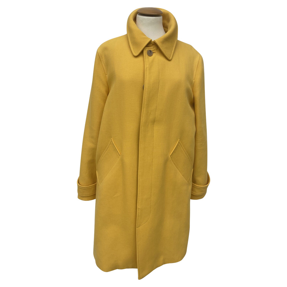 A.P.C. Jacke/Mantel aus Baumwolle in Gelb