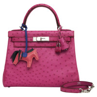 Hermès Handbag Leather in Fuchsia