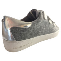Michael Kors Sneakers in Grau