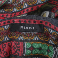 Riani Cloth in floralem pattern