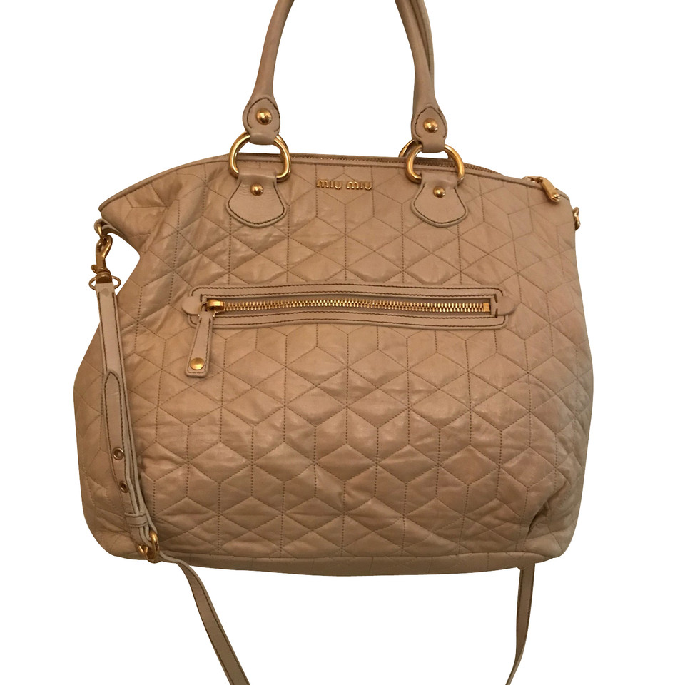 Miu Miu Handbag with quilted pattern