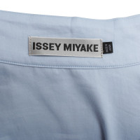 Issey Miyake robe manteau en bleu