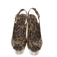 Dolce & Gabbana Peep-toes in leopard pattern