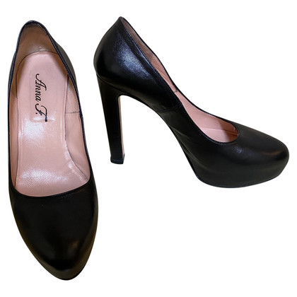 Anna F Pumps/Peeptoes Leather in Black