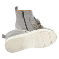 Santoni Sneakers aus Wildleder in Grau