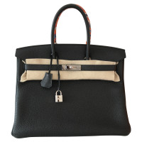 Hermès Birkin Bag 35 aus Leder in Schwarz