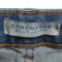 Strenesse Blue Jeans with light wash