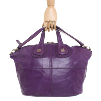 Givenchy Nightingale Medium Leather in Violet