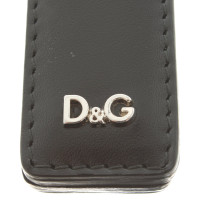 Dolce & Gabbana Letter clamp in black