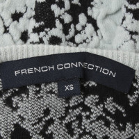 French Connection T-shirt in mint / black