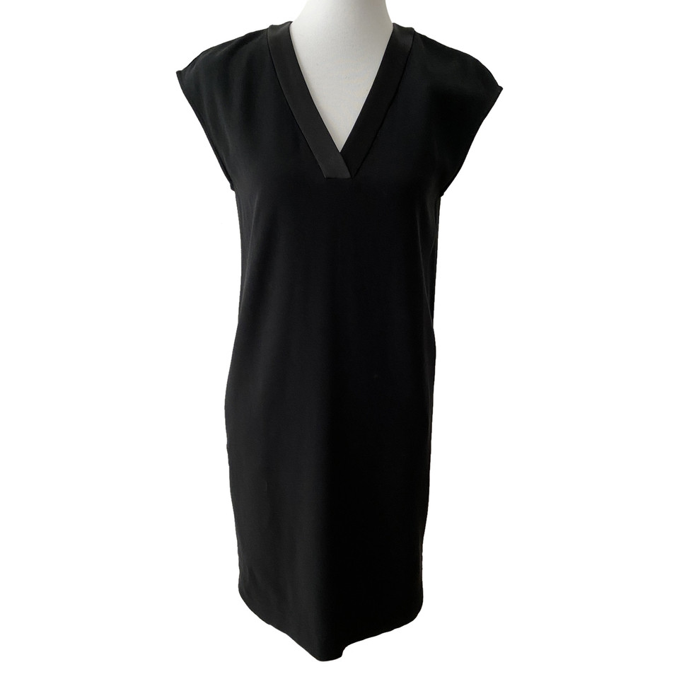 Dkny Kleid in Schwarz