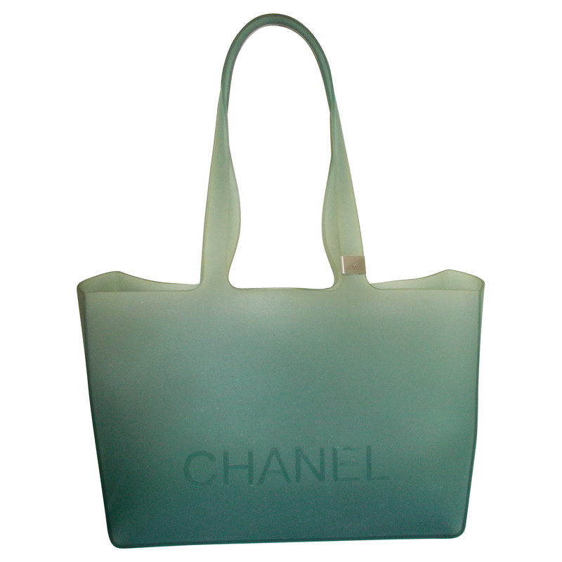 Chanel Shopper made of rubber
