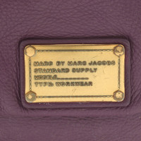 Marc Jacobs Umhängetasche aus Leder in Violett