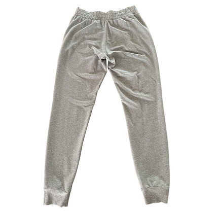 Alo Yoga Hose aus Baumwolle in Grau