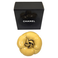 Chanel Camellia brooch patent leather