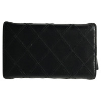 Chanel Bag/Purse Leather in Black