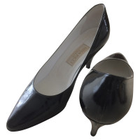 Nina Ricci Lakleer pumps