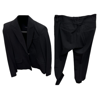 Piazza Sempione Suit Wool in Black