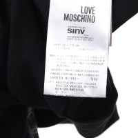 Moschino Love Vestire con il modello