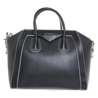 Givenchy Antigona Large Leather in Black