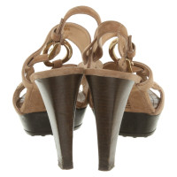 Tod's Sandals Suede in Brown