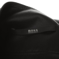 Hugo Boss skirt made of silk