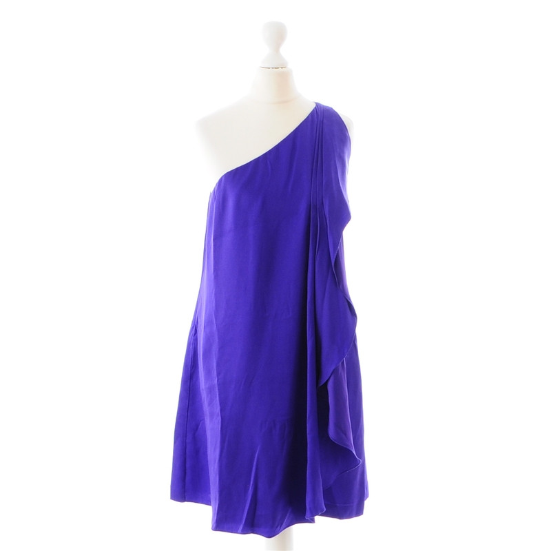 Halston Heritage Silk dress in the asymmetric cut 