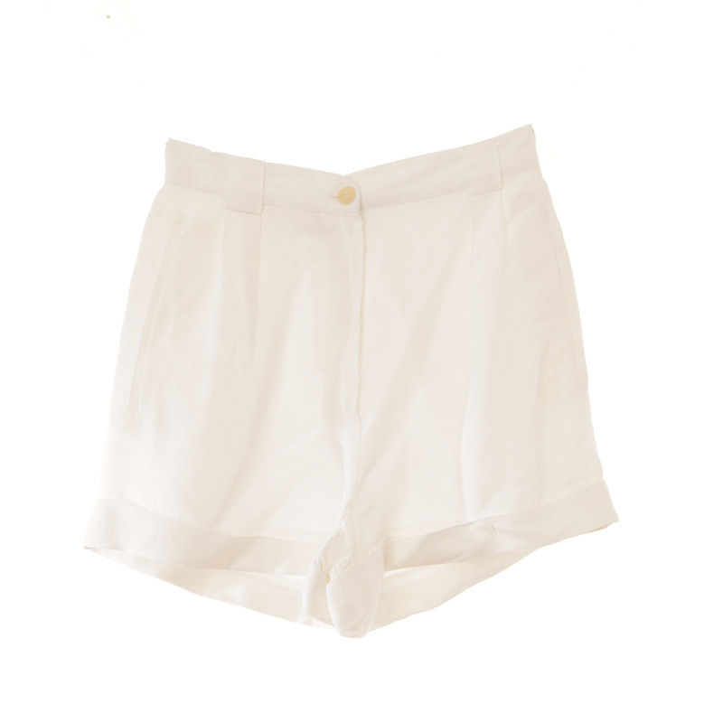 Mani Weiße Shorts