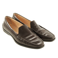 Tod's Brown leather loafers