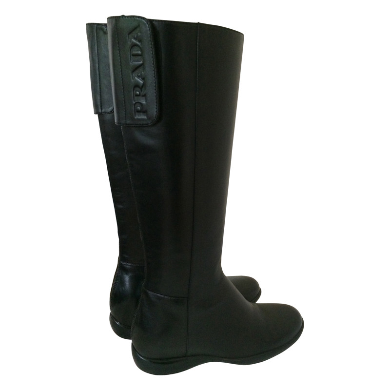 Prada Black lamb leather boot 