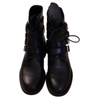 Saint Laurent Ranger Boots, schwarz