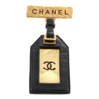 Chanel Broche avec étiquette d'identification