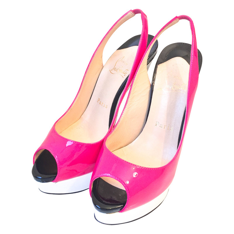 Christian Louboutin  Patent leather of high heels in pink