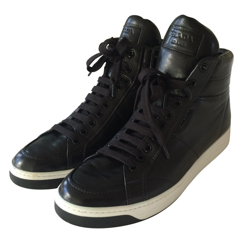 Prada Sneakers in zwart-wit