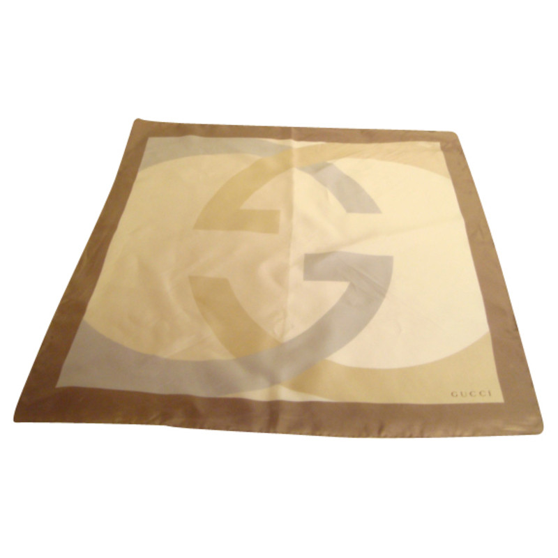 Gucci Towel with logo 