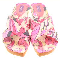 Emilio Pucci Patterned mules in pink