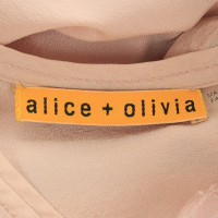 Alice + Olivia Langes Shirt in zartem Rosa