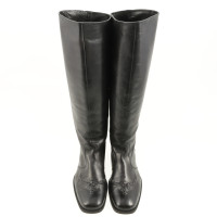 Bottega Veneta Black boots with embossing