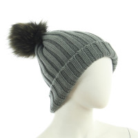 B Private Cashmere hat with fur trim