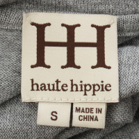 Haute Hippie Pullover mit Strasssteinen