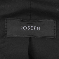 Joseph Vest met brei trim