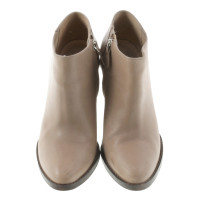 Elizabeth & James Ankle boots in Taupe