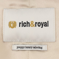 Rich & Royal Blazer in Pink